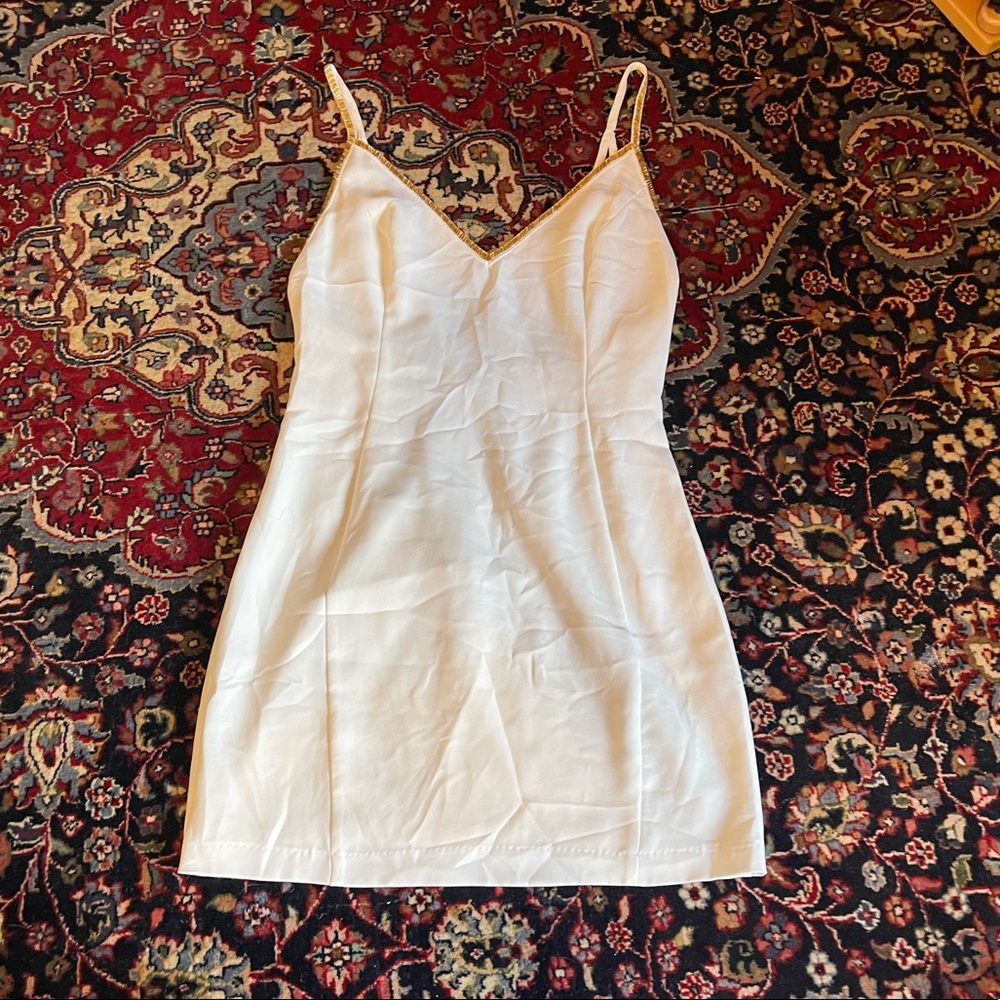 Stunning boutique ark & co mini white dress